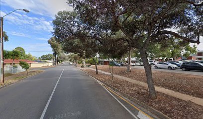 Para Hills High School